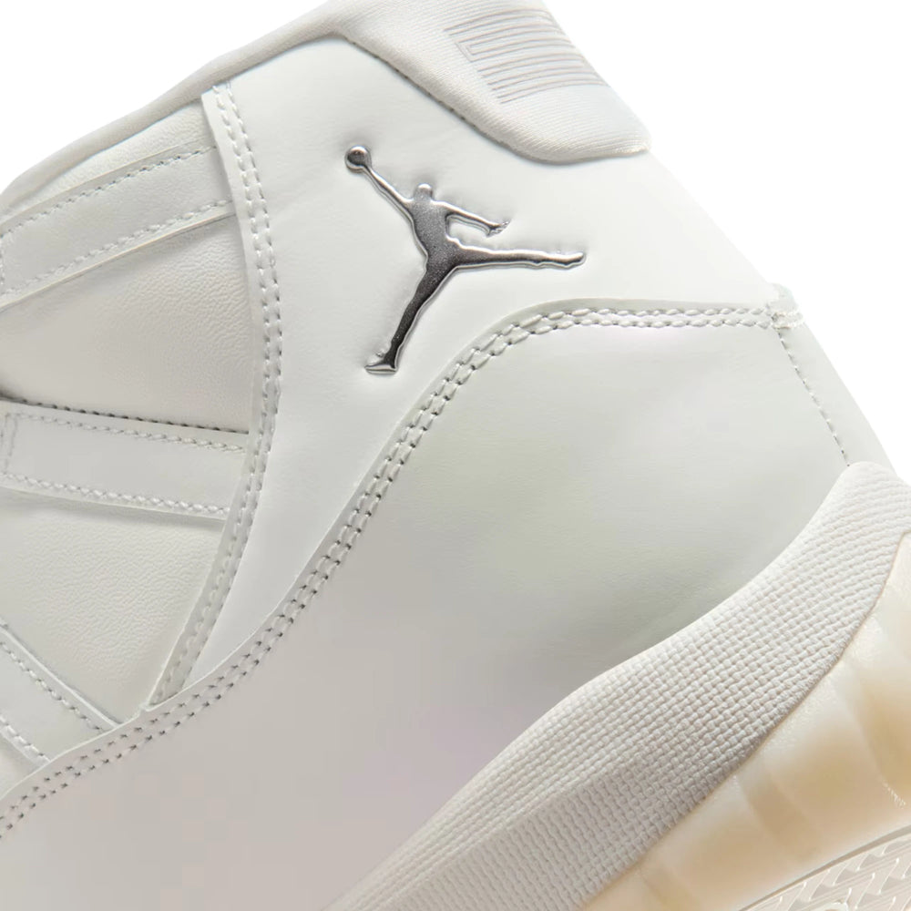 air_jordan_11_retro_pearl_womens_2025_18