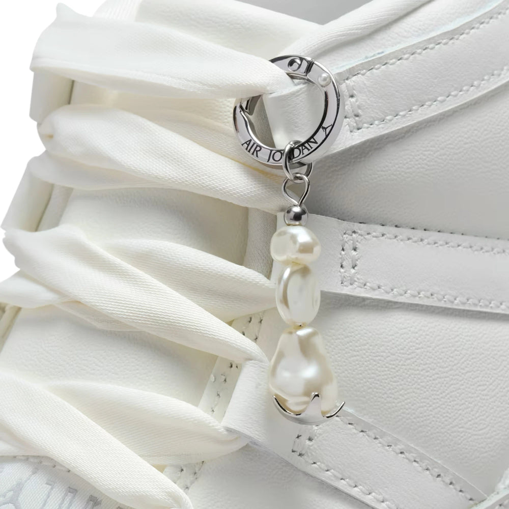 air_jordan_11_retro_pearl_womens_2025_17