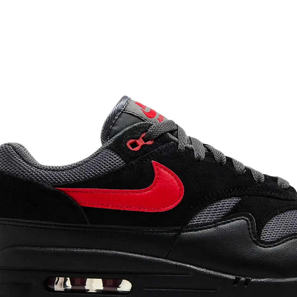 nike_air_max_1_essential_vamps_2025_6