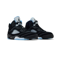 air_jordan_5_retro_black_university_blue_2026_2