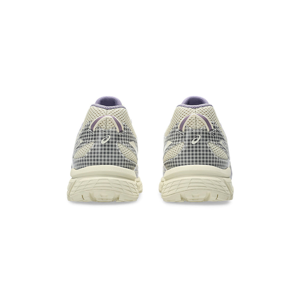 ASICS-Gel-Venture-6-Story-mfg.-Vanilla-Violet-Quartz-Gingham-2025-5