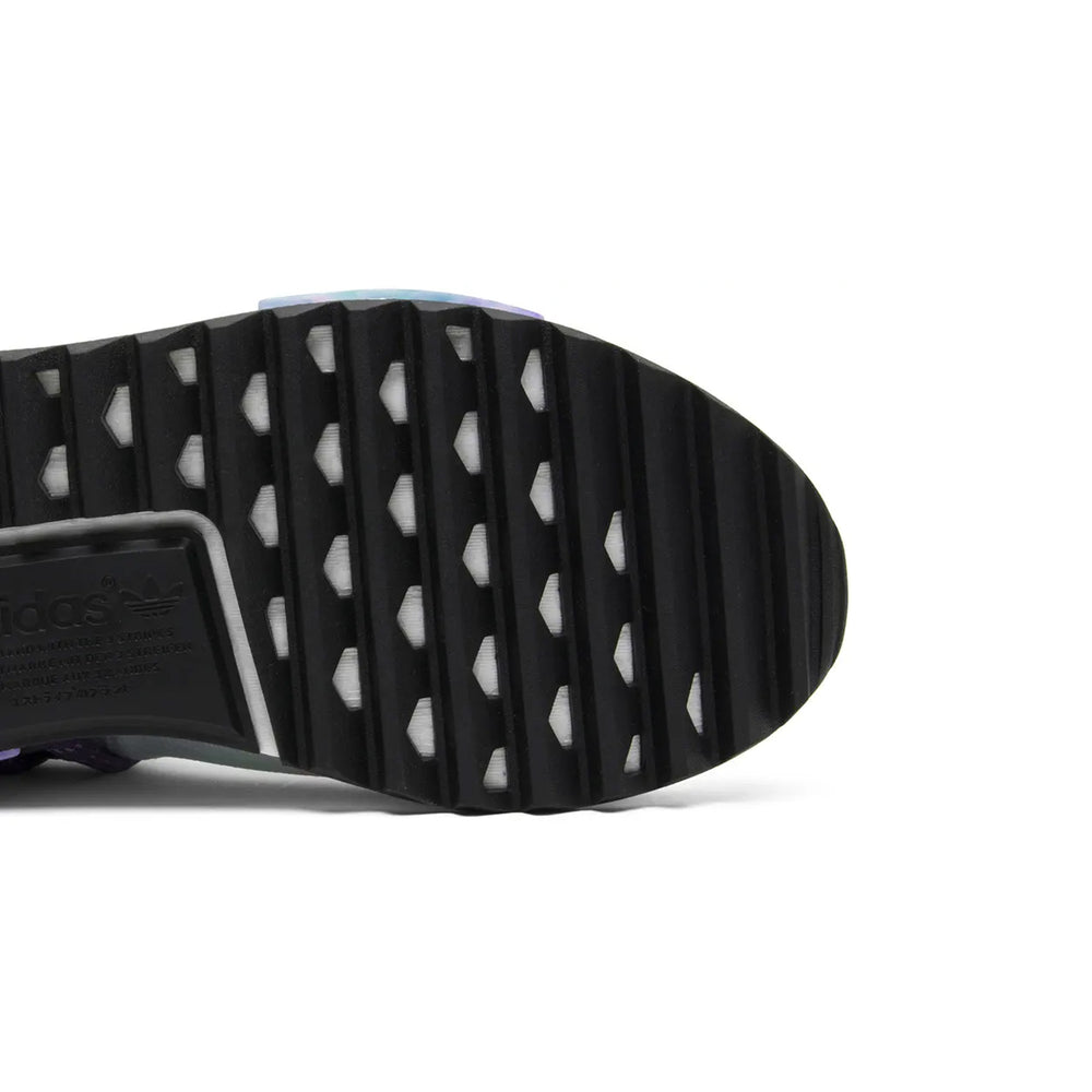 Adidas-NMD-x-HU-Pharrell-Human-Race-Holi-Festival-‘Pink-Glow’-(2018)-sole-close-up