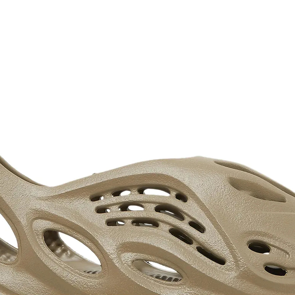 adidas_yeezy_foam_rnr_stone_taupe_2023_7