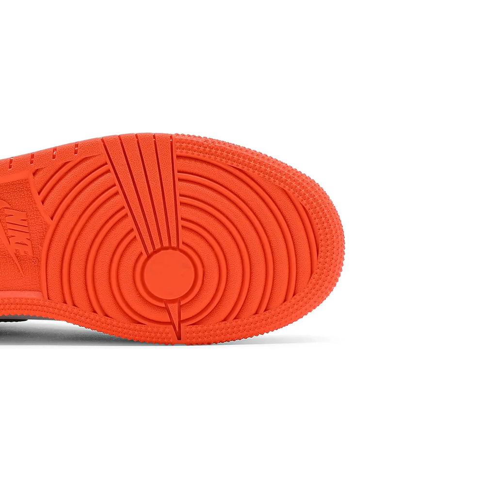 air_jordan_1_high_electro_orange_gs_2021_8