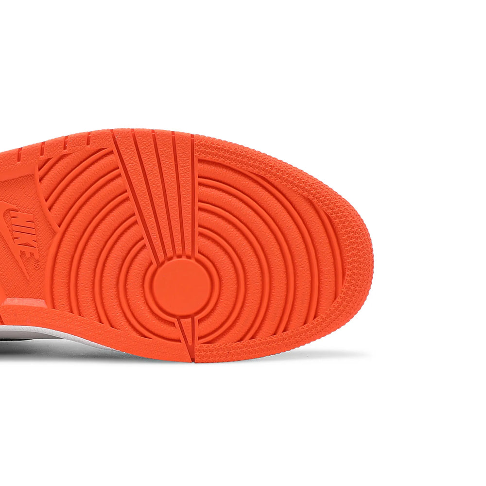 Air-Jordan-1-High-‘Electro-Orange’-10