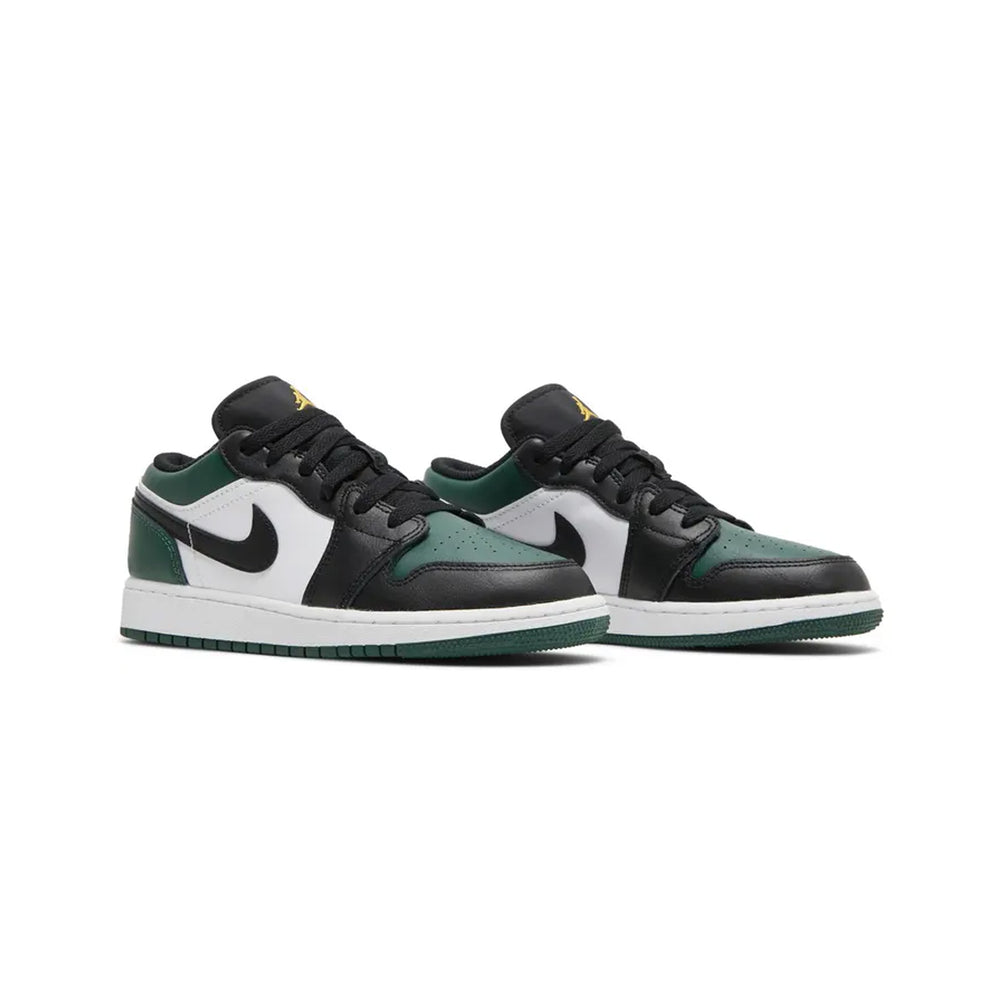 Air-Jordan-1-Low-Green-Toe-GS-2