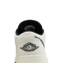 Air-Jordan-1-Low-SE-‘Paint-Splatter’-GS-back-close-up