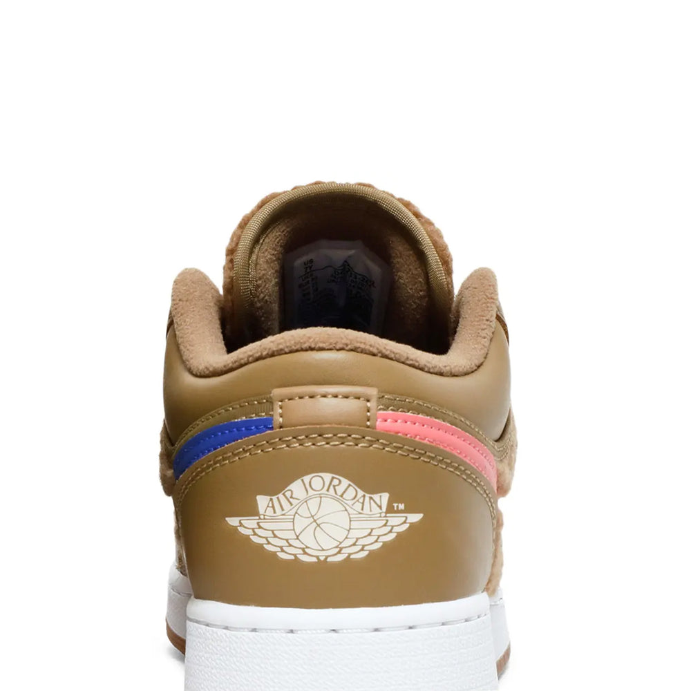 Air-Jordan-1-Low-Utility-‘Teddy-Bear’-GS-(2021)-back-close-up