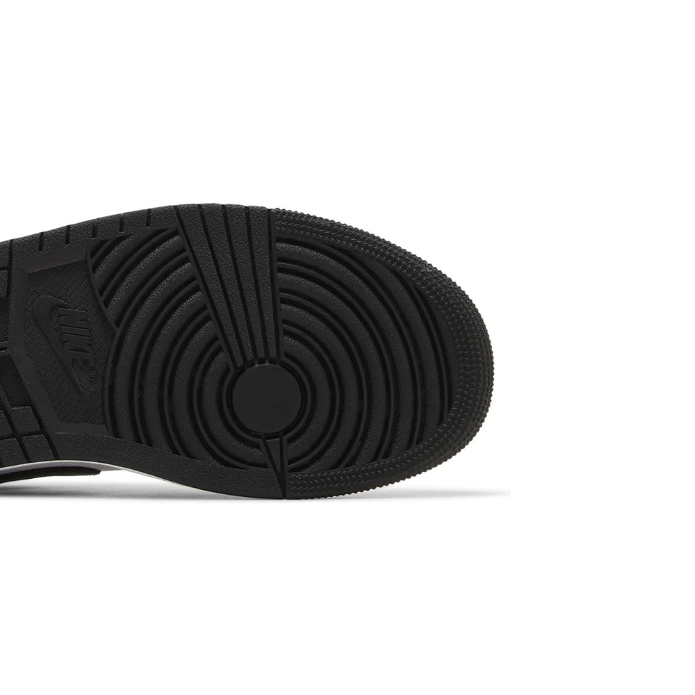 Air-Jordan-1-Low-‘Panda’-Women’s-(2023)-8