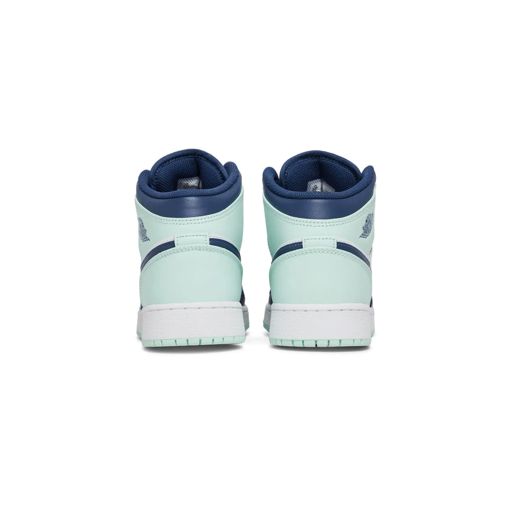 Air-Jordan-1-Mid-‘Blue-Mint’-GS-(2022)-4