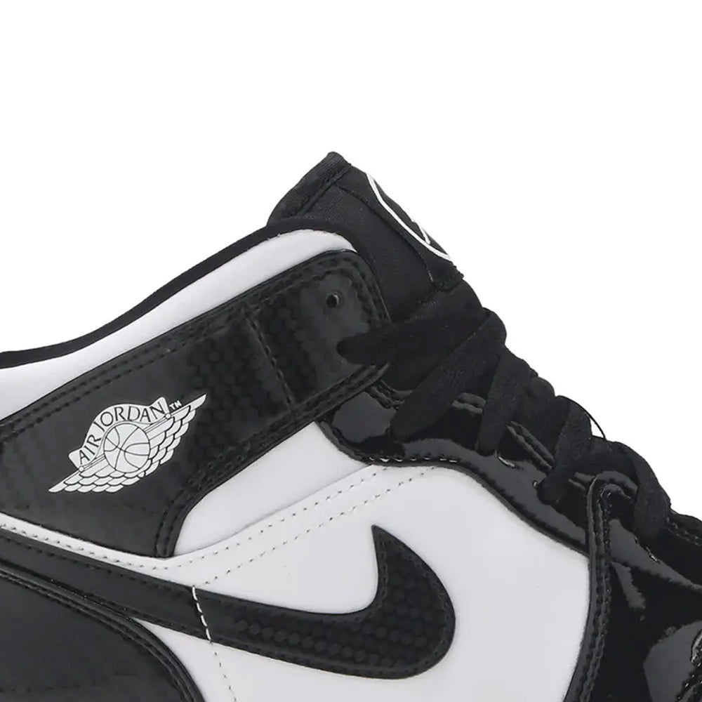 Air-Jordan-1-Mid-‘Carbon-Fiber-All-Star’-GS-side-close-up