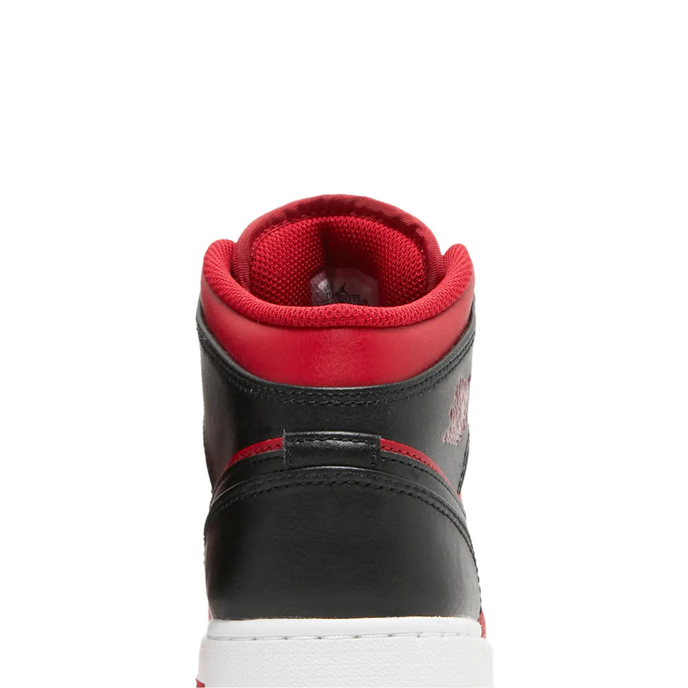 Air-Jordan-1-Mid-‘Reverse-Bred’-GS-(2021)-7