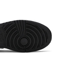 Air-Jordan-1-Mid-‘White-Black-Royal’-GS-sole-close-up