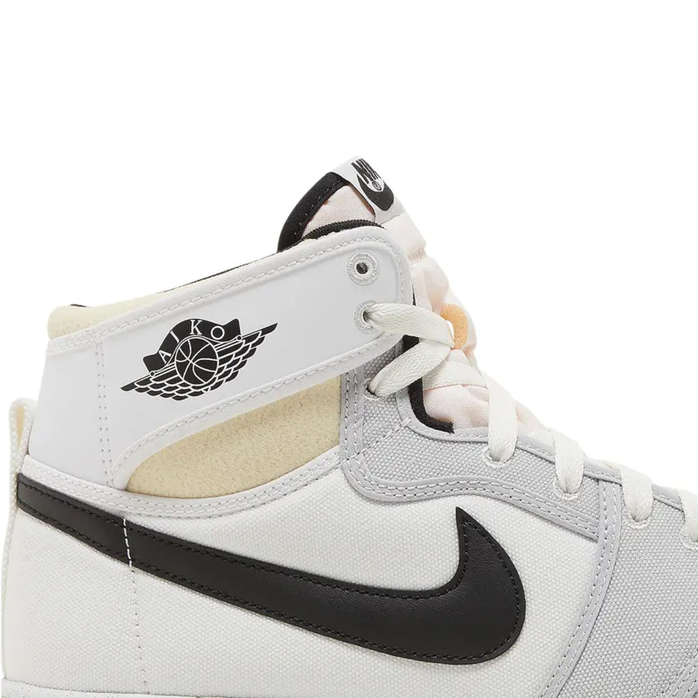 Air-Jordan-1-Retro-AJKO-‘White-Black-Grey-Fog’-(2022)-6