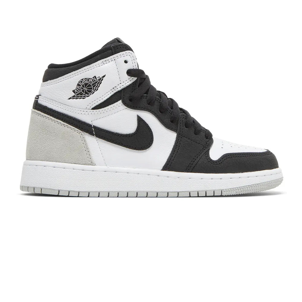 Air-Jordan-1-Retro-High-OG-‘Stage-Haze’-GS-(2022)-side