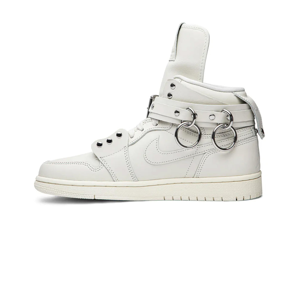 Air-Jordan-1-Retro-High-‘Comme-des-Garcons-White’-(2019)-3