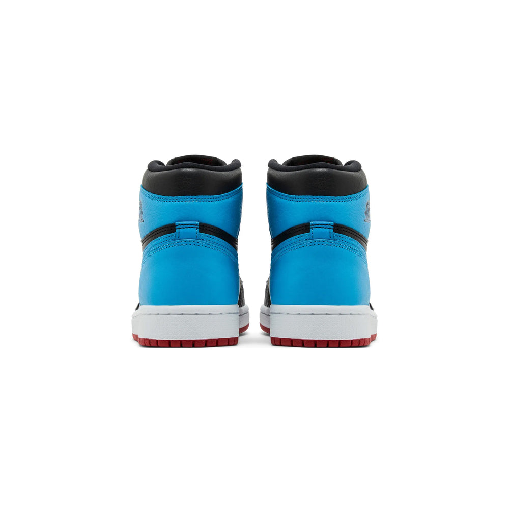 Air-Jordan-1-'Chicago-To-UNC'-W-back