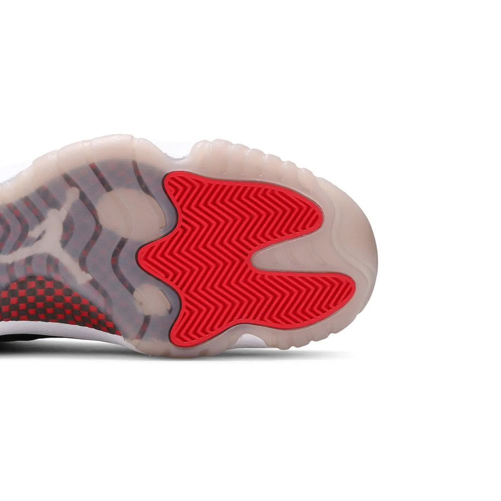 Air-Jordan-11-Retro-Low-IE-‘Bred’-(2021)-8