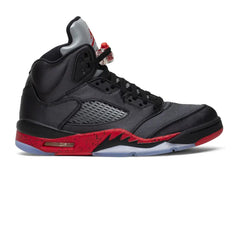 Air-Jordan-5-‘Satin-Bred’-1