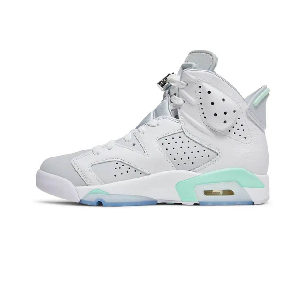 Air-Jordan-6-‘Mint-Foam’-(2022)-3