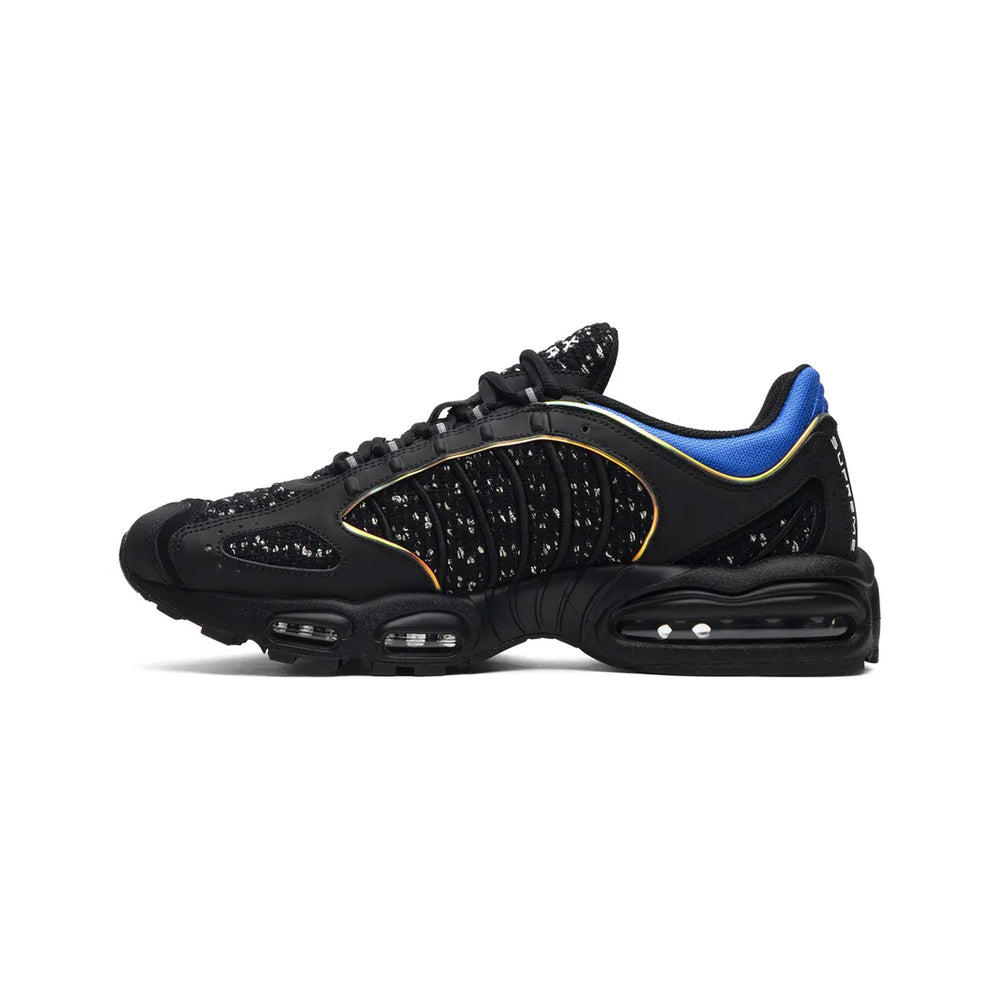 Air-Max-Tailwind-4-x-Supreme-‘Black’-(2019)-side-2