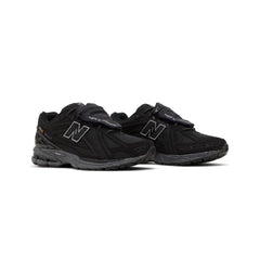 New-Balance-1906R-Cordura-Pocket-‘Black’-(2023)-2