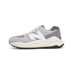 new_balance_5740_grey_day_2021_3