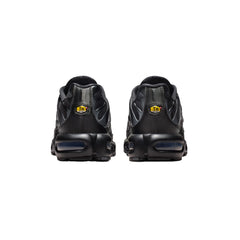 nike_air_max_plus_tn_black_metallic_silver_2025_4