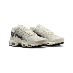 nike_air_max_plus_tn_light_orewood_cave_stone_2