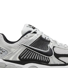 Nike-Air-Zoom-Vomero-5-Metallic-Silver-Black-6