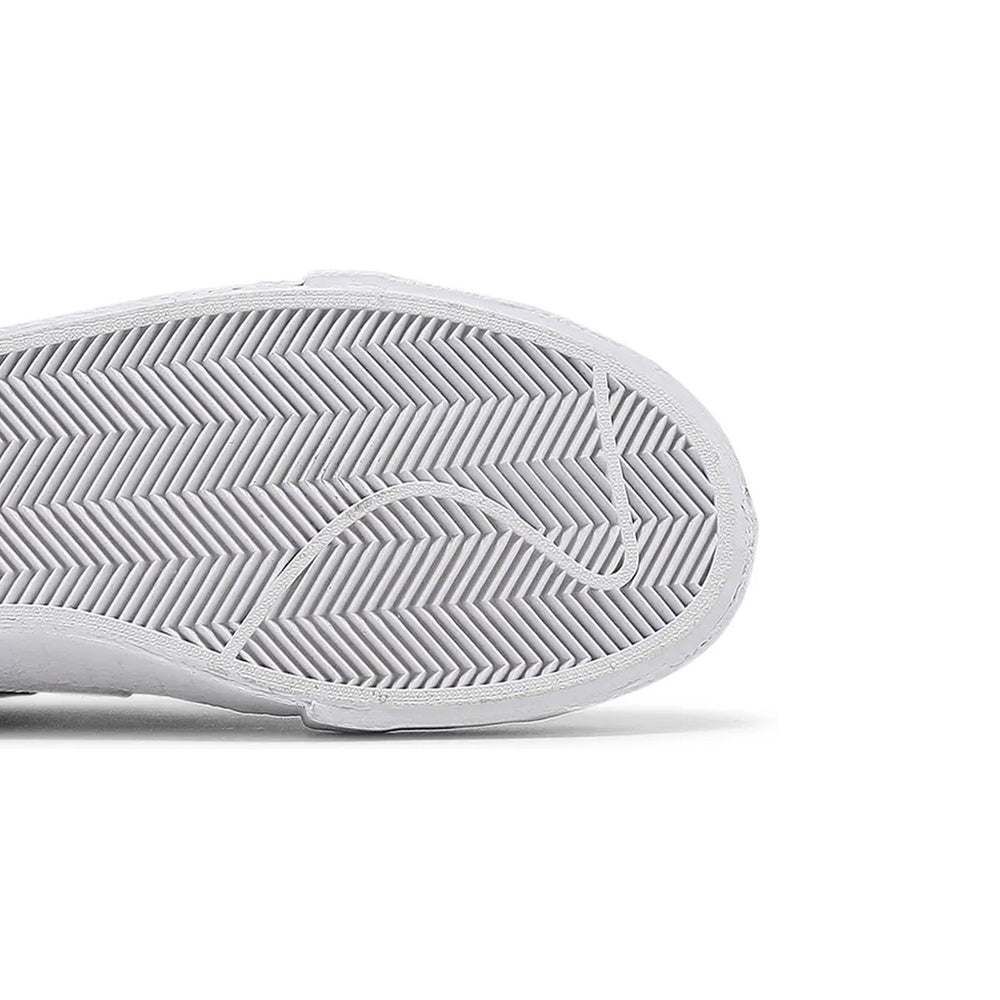 Nike-Blazer-Low-X-Sacai-‘Medium-Grey-Classic-Green’-10