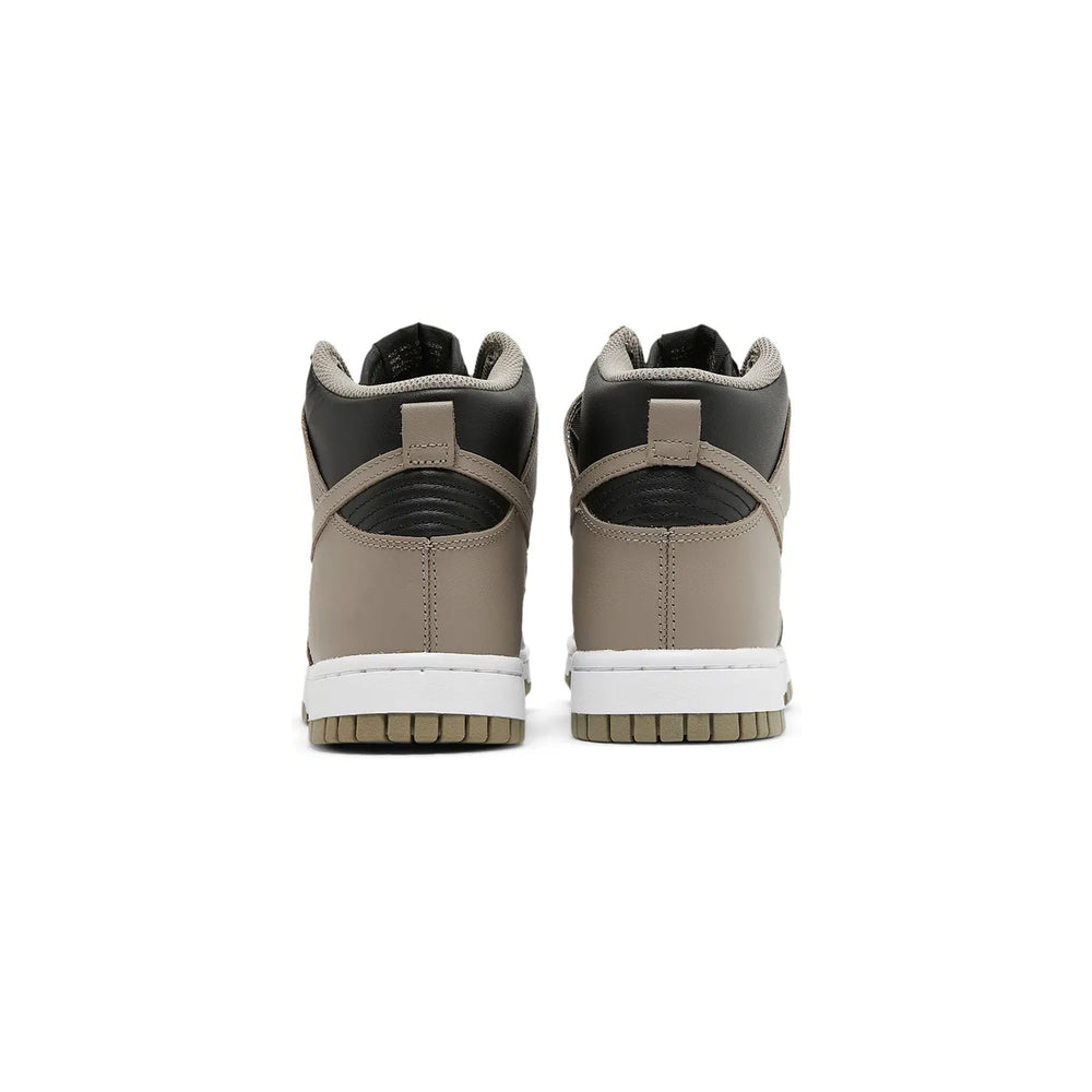 Nike-Dunk-High-‘Moon-Fossil’-W-(2021)-4