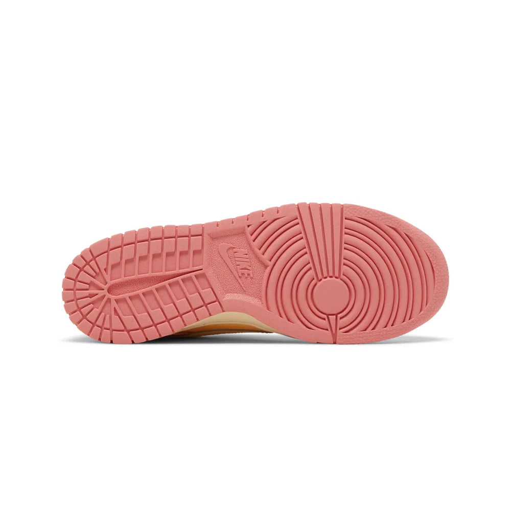 Nike-Dunk-Low-Strawberry-Peach-Cream-GS-2023-5