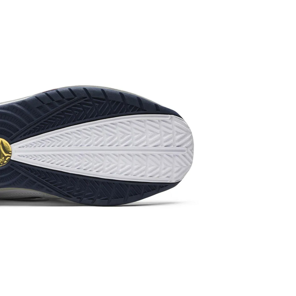 Nike-LeBron-7-‘White-Midnight-Navy’-(2009)-8