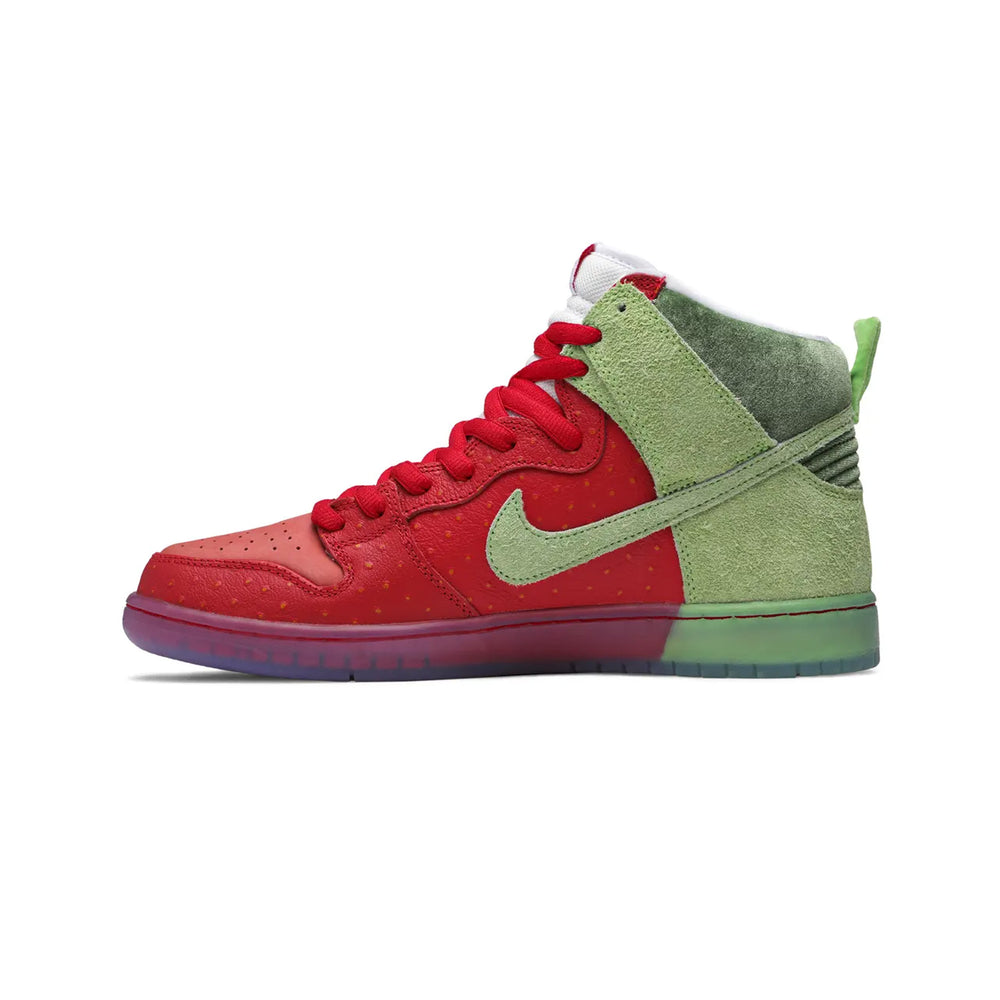 Nike-SB-Dunk-High-‘Strawberry-Cough’-(2021)-side-2