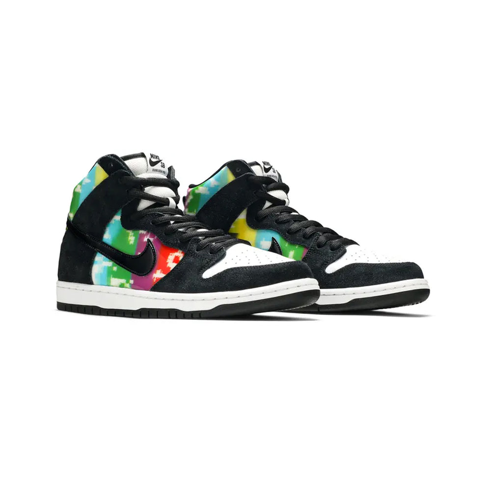 Nike-SB-Dunk-High-‘TV-Signal’-2