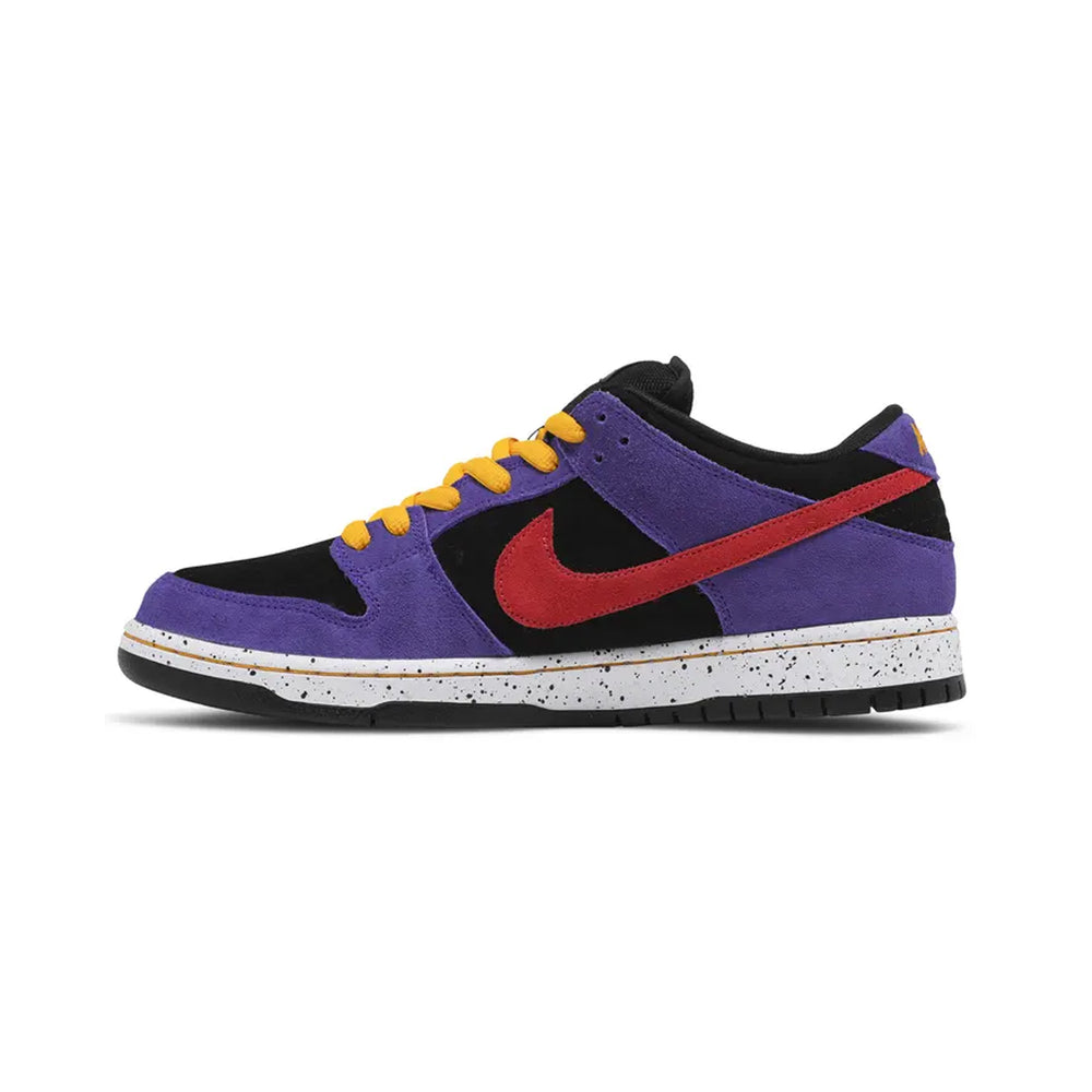 Nike-SB-Dunk-Low-ACG-Terra-3