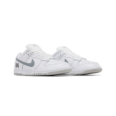 nike_sb_dunk_low_supreme_94_white_metallic_silver_2025_2