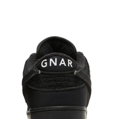 Nike-SB-Dunk-Low-X-Gnarhunters-Black-2022-9