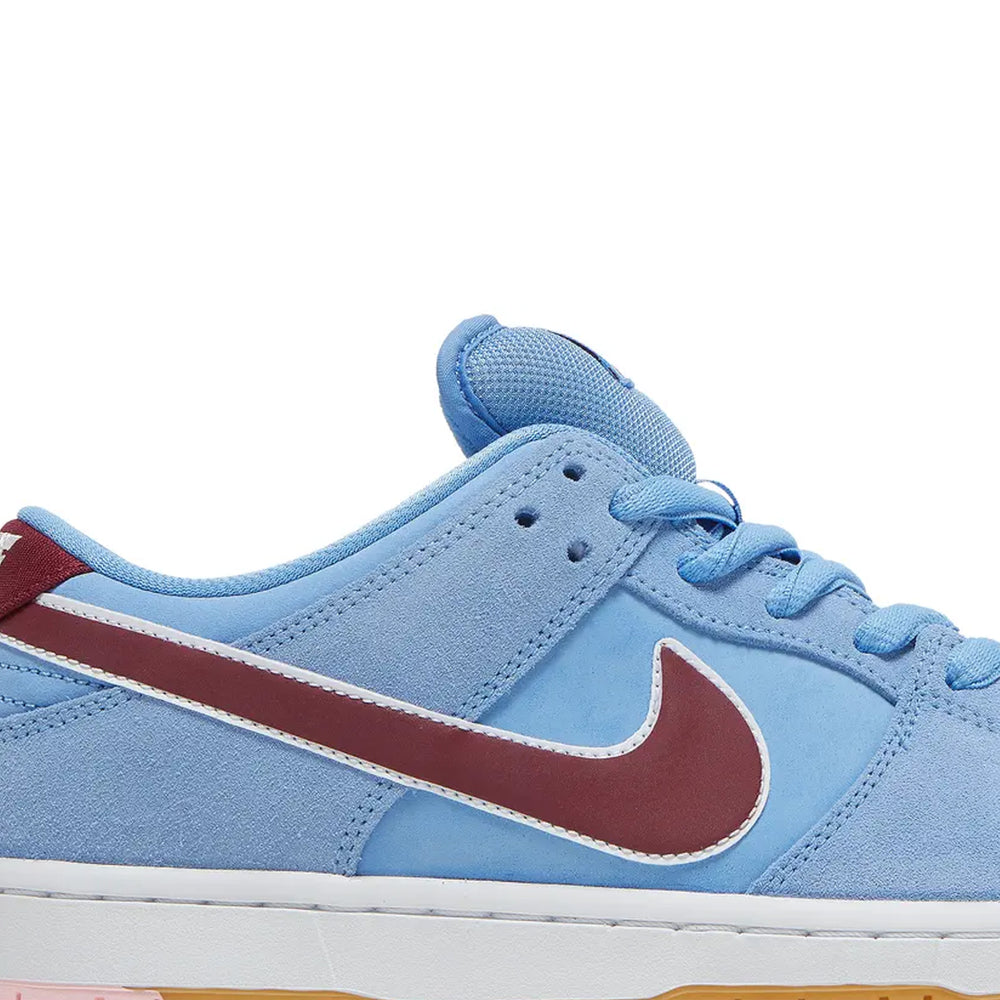 Nike-SB-Dunk-Low-‘Philadelphia-Phillies’-(2022)-6