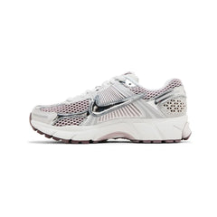 nike_zoom_vomero_5_sail_light_orewood_brown_w_2023_3