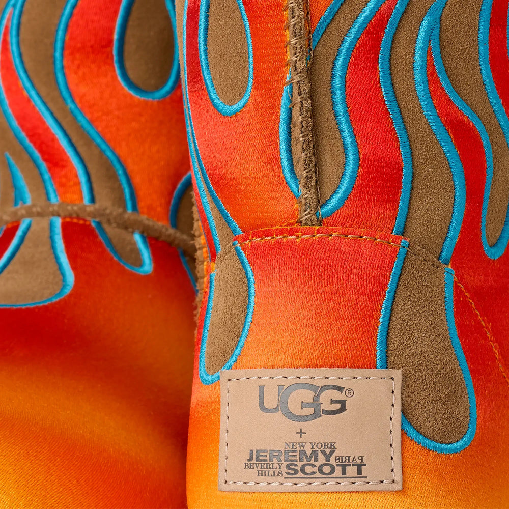 ugg_classic_short_boot_jeremy_scott_flames_chestnut_2025_7