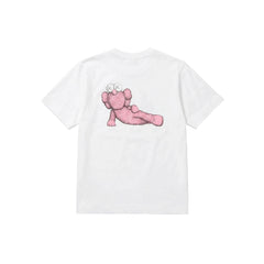 uniqlo_ut_short_sleeve_white_t_shirt_x_kaws_time_off_us_sizing_1