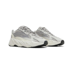 Yeezy-700-V2-‘Static’-(New)-2