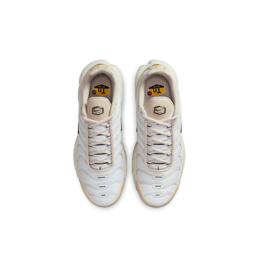 nike_air_max_plus_se_light_orewood_brown_womens_4
