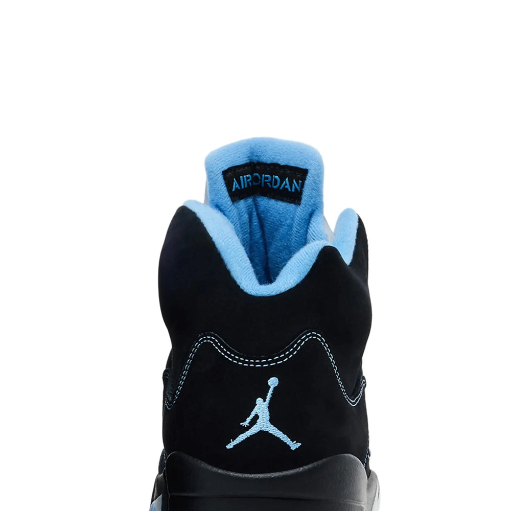 air_jordan_5_retro_black_university_blue_2026_6