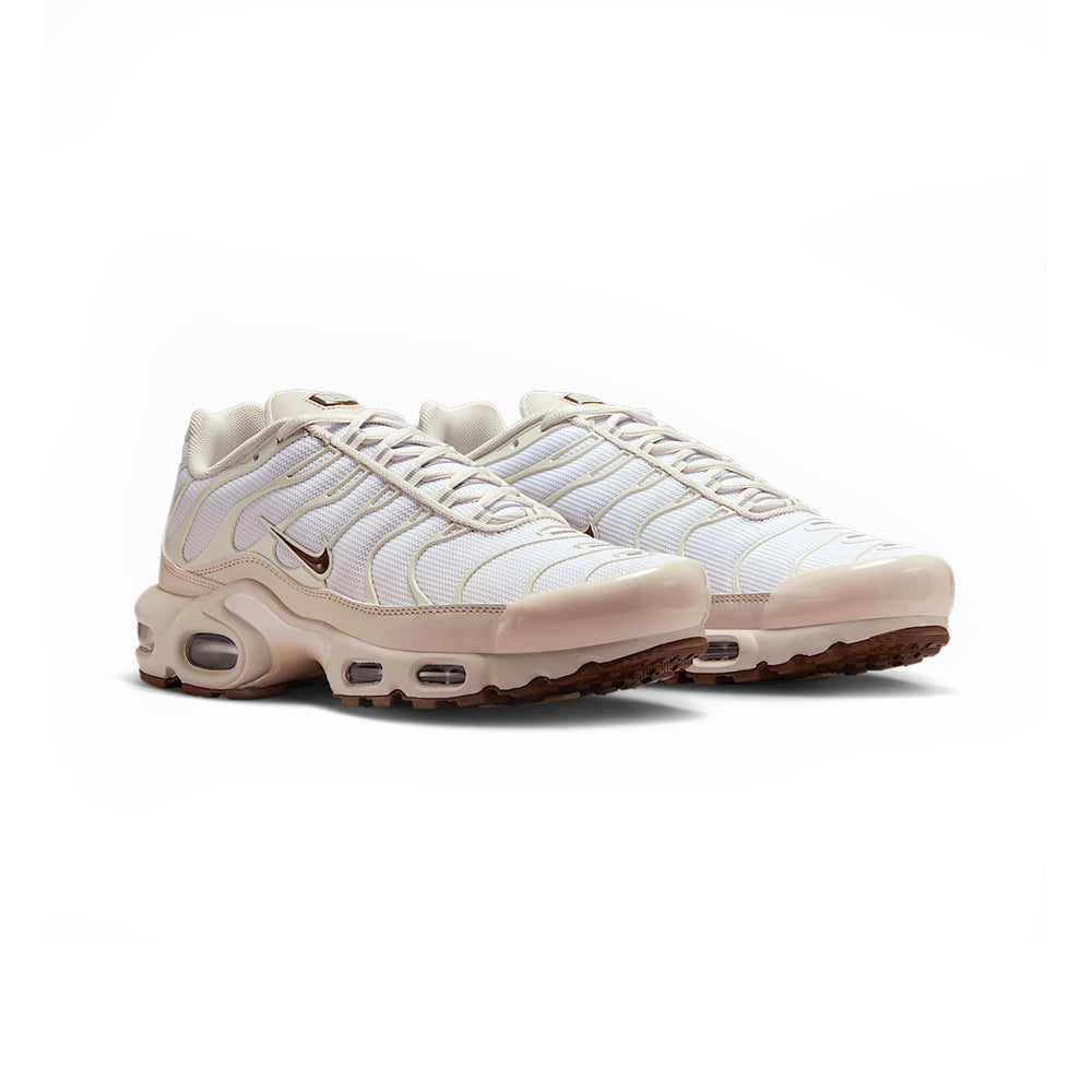 nike_air_max_plus_se_light_orewood_brown_womens_2