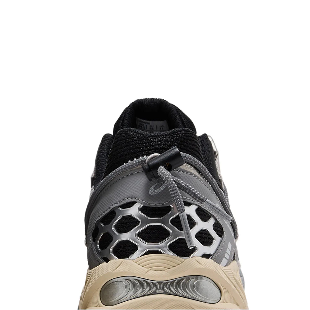 asics_kahana_tr_v2_black_silver_2022_6
