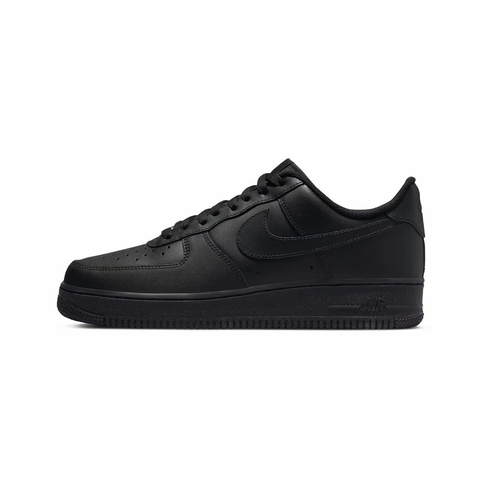 air_force_1_low_07_black_black_2022_3