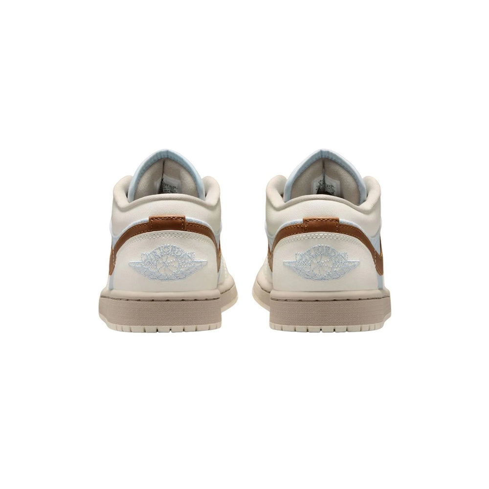 air_jordan_1_low_pinstripe_pack_hydrogen_blue_cream_womens_2026_4
